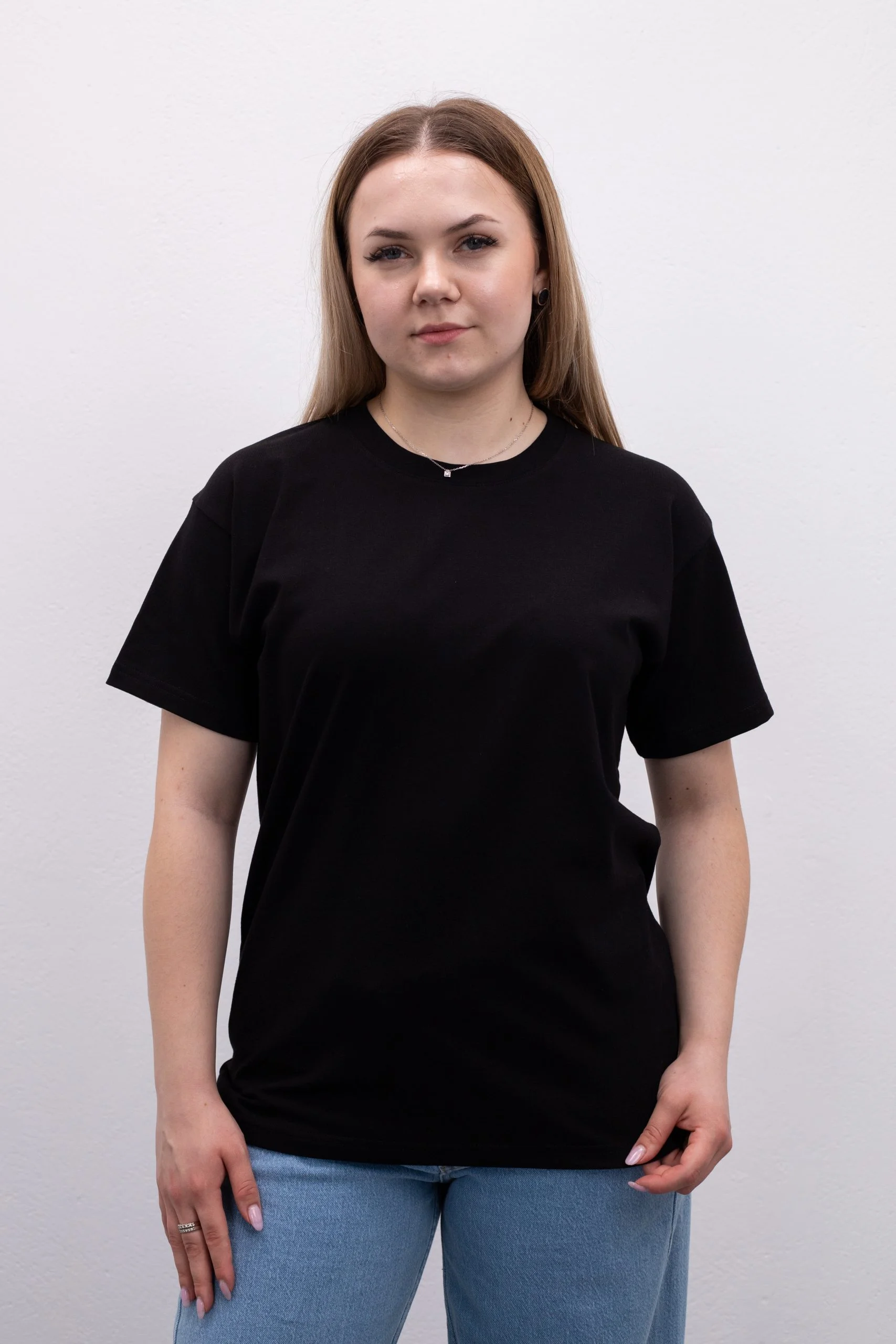 ФУТБОЛКА BASIC CLASSIC, ЧОРНА