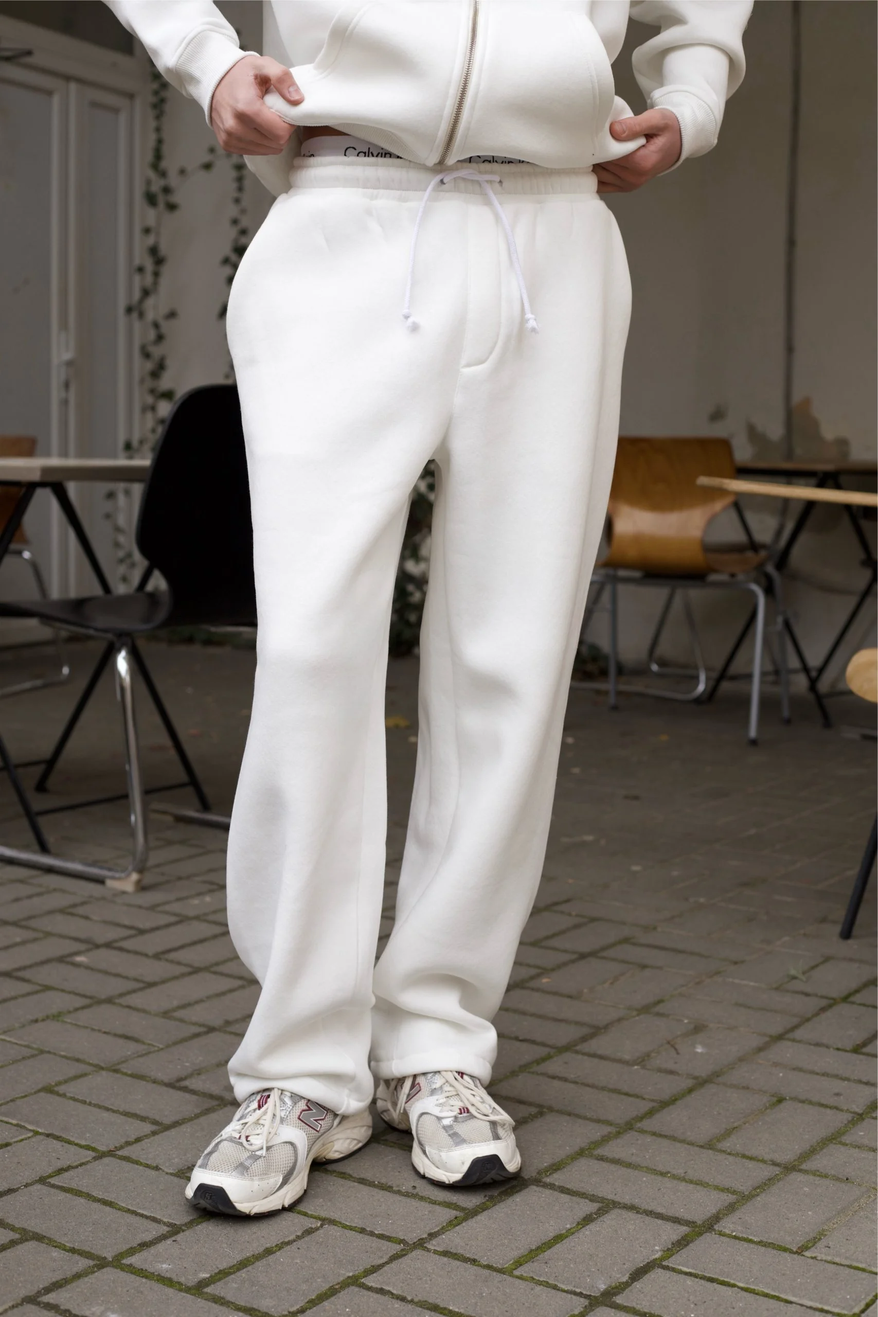 ШТАНИ ЗІ СТЯЖКАМИ PREMIUM, НА ФЛІСІ, МОЛОЧНИЙ